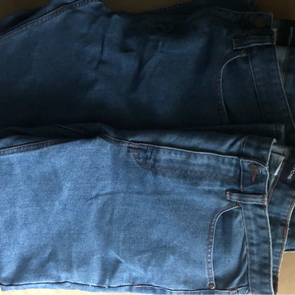 2 Pairs of Men’s “Basic Edition” Jeans